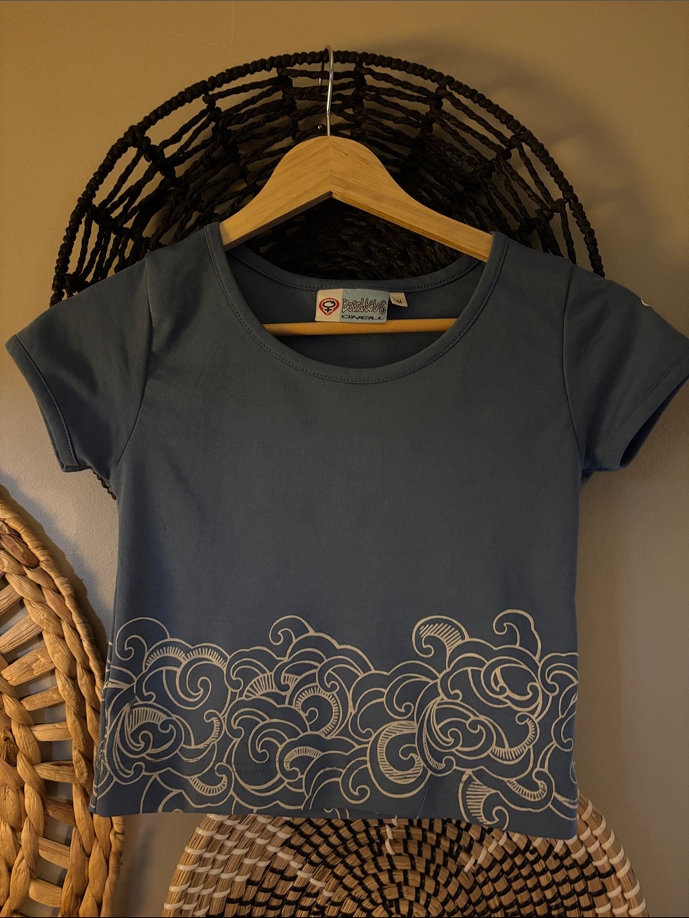 Vintage Billabong Blue Crop Top with White Wave Graphic